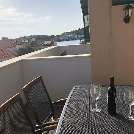 Sophie Apartament Betina (Sibenik-Knin)