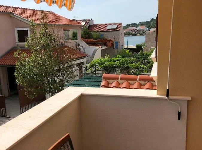 Sophie Betina (Sibenik-Knin)